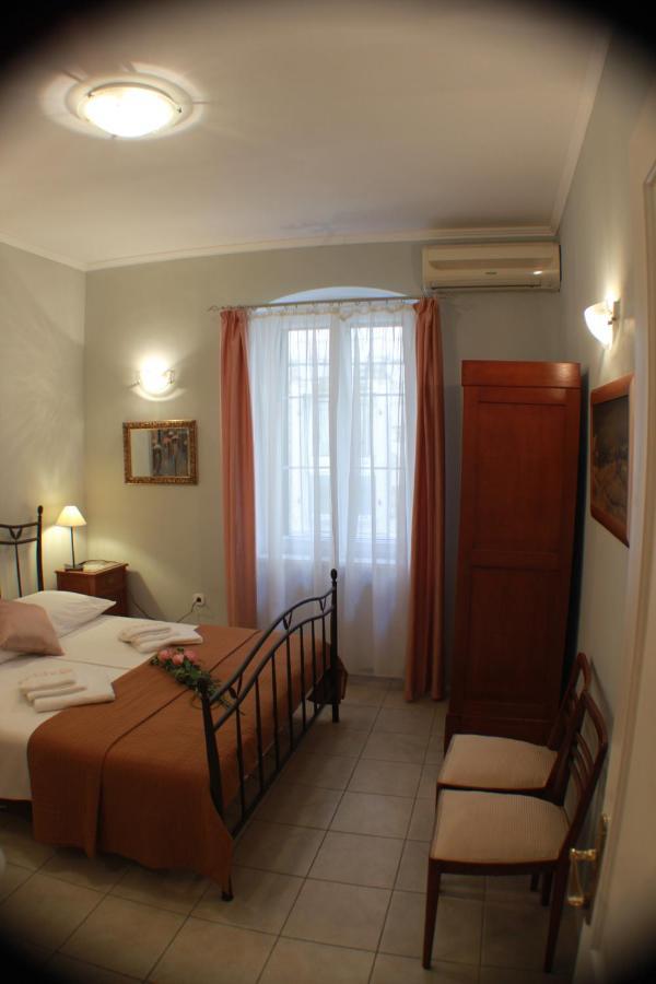Adagio Theatre Apartment Split Exterior foto