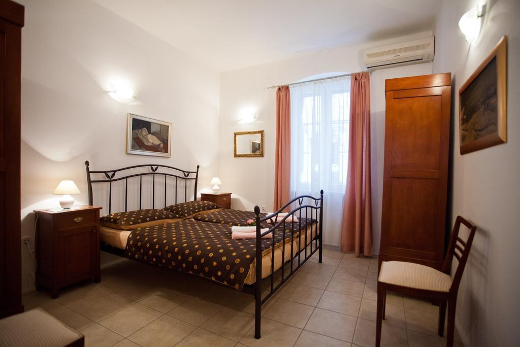 Adagio Theatre Apartment Split Cameră foto